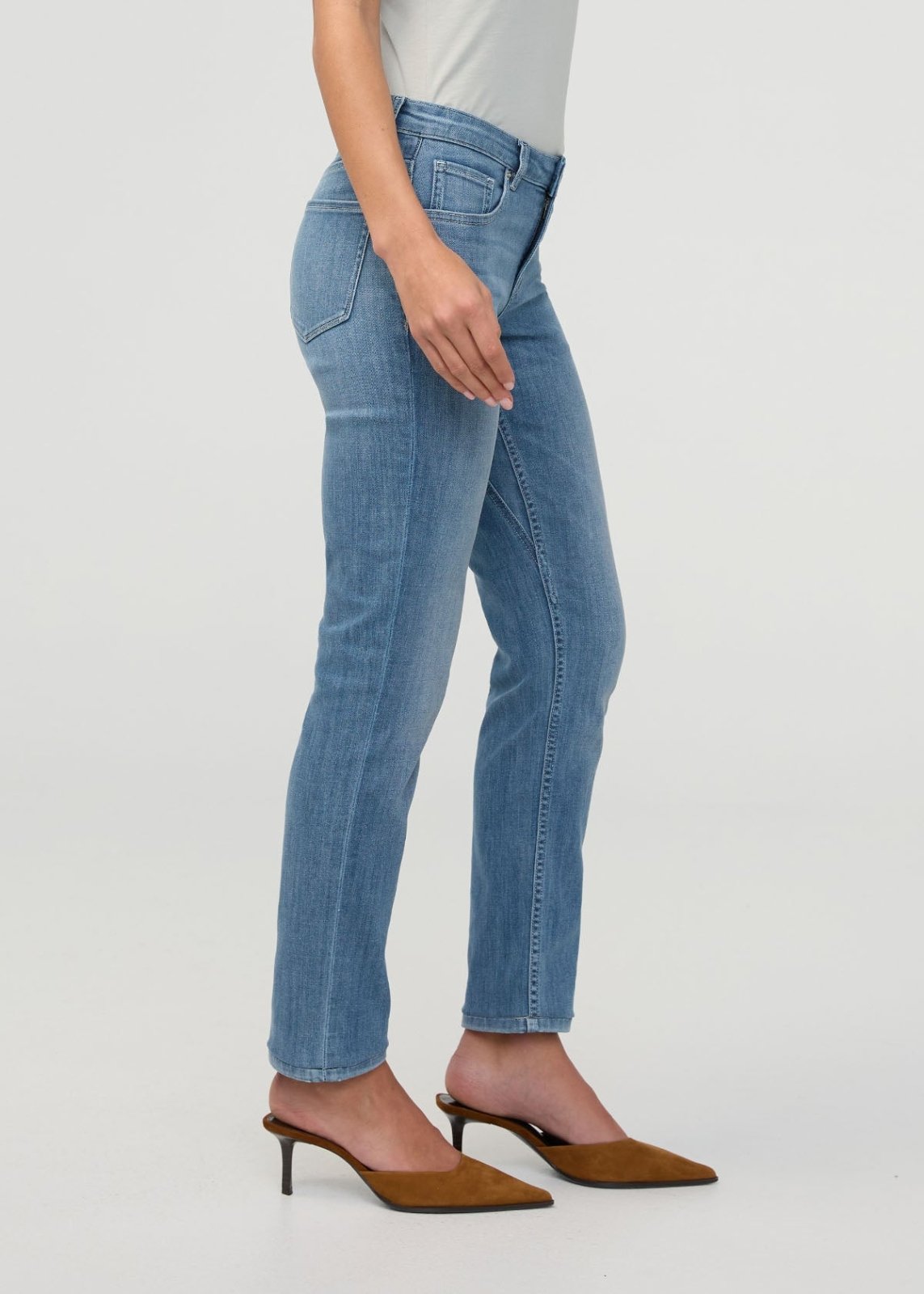 DUER Performance Denim Girlfriend - Solstice