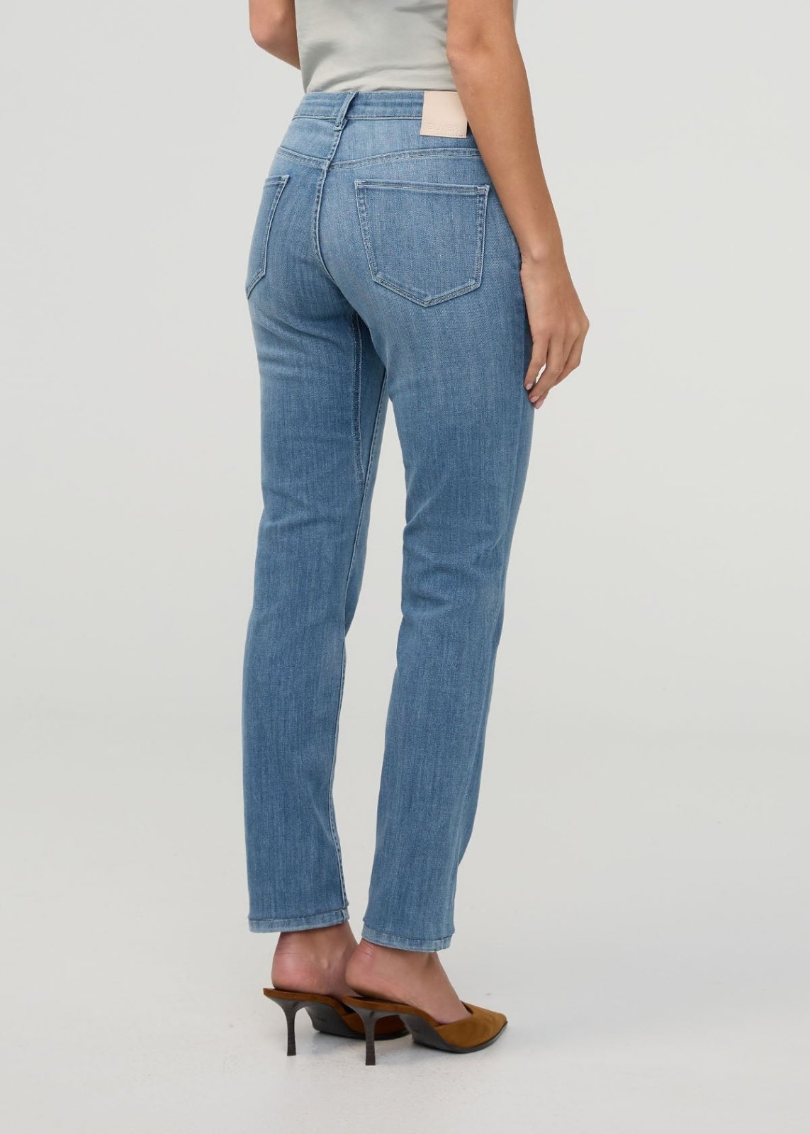 DUER Performance Denim Girlfriend - Solstice