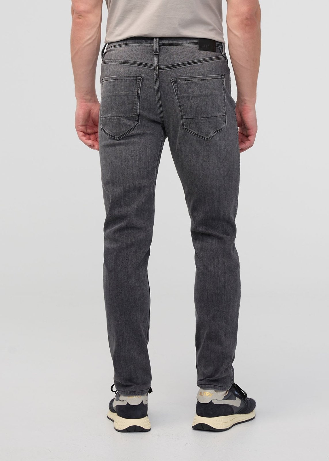 DUER Performance Denim Slim - Vintage Grey
