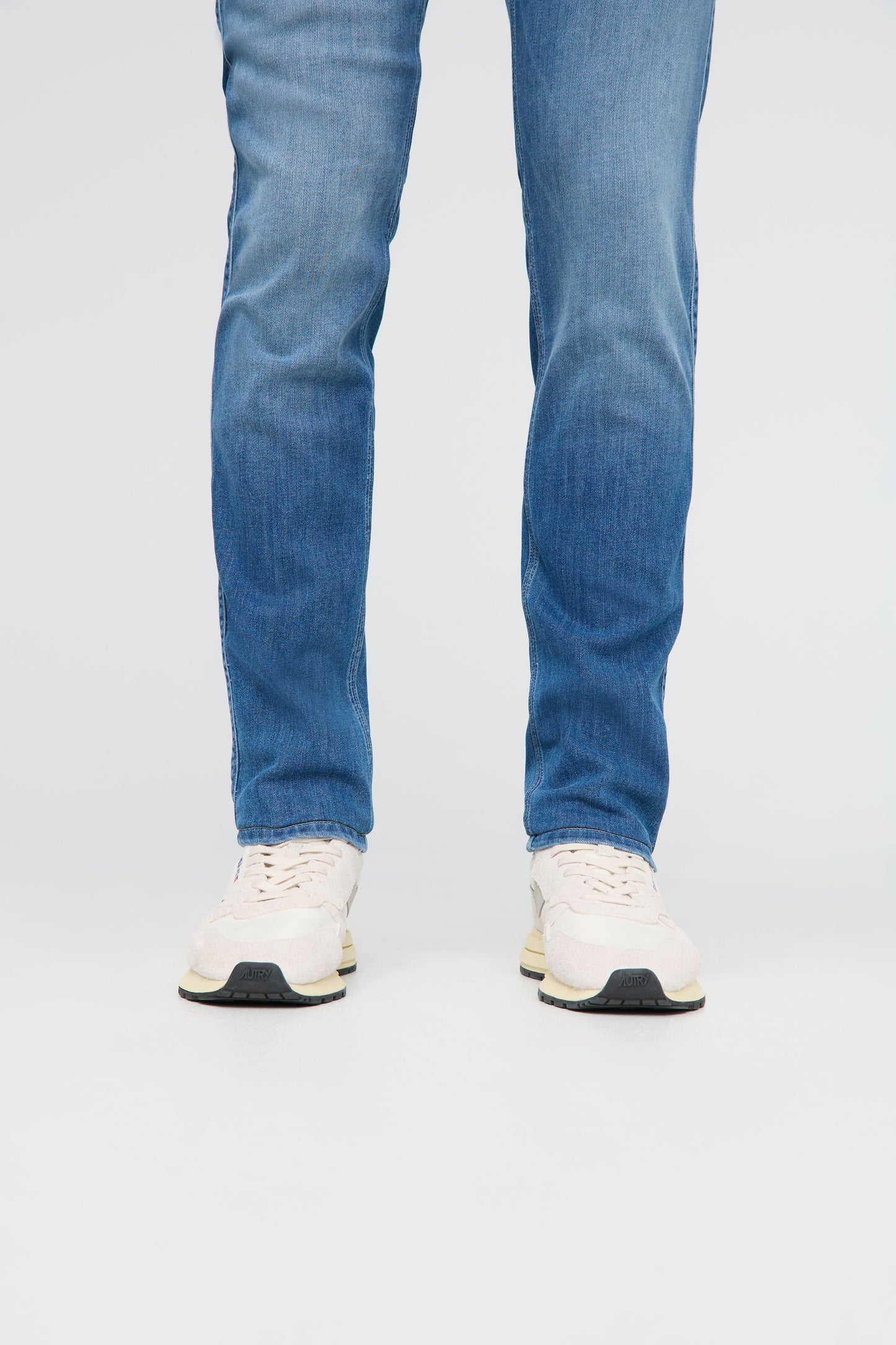 Performance Denim Slim - Vintage Seaside