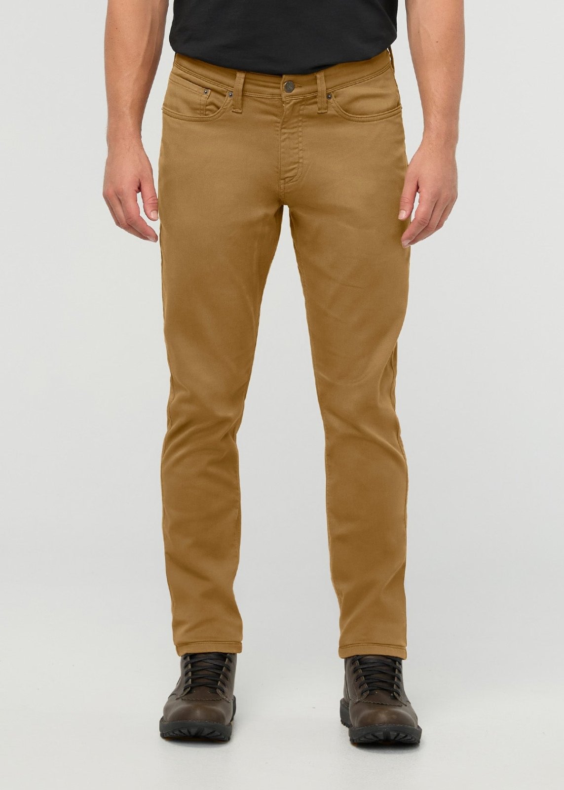 No Sweat Athletic Taper - Caramel | DUER