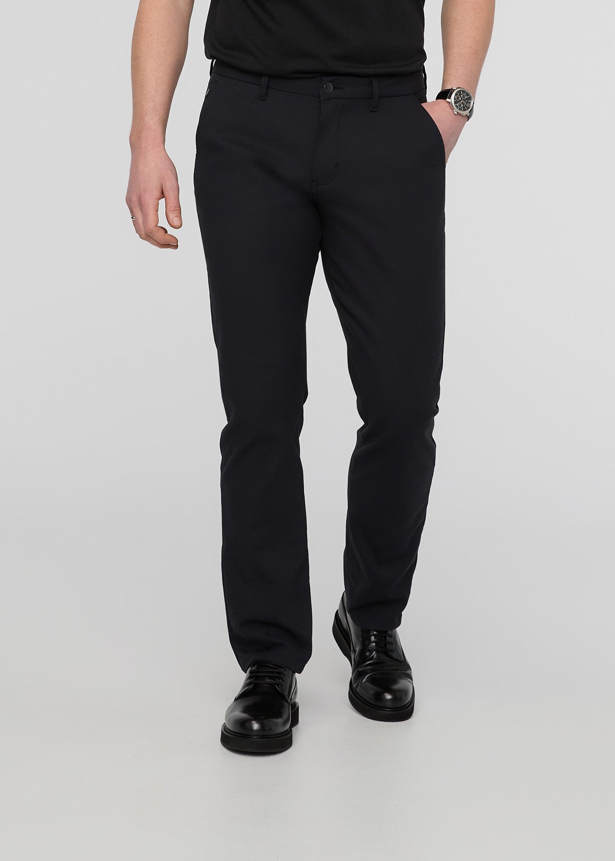 Nustretch Relaxed Taper Trouser Black