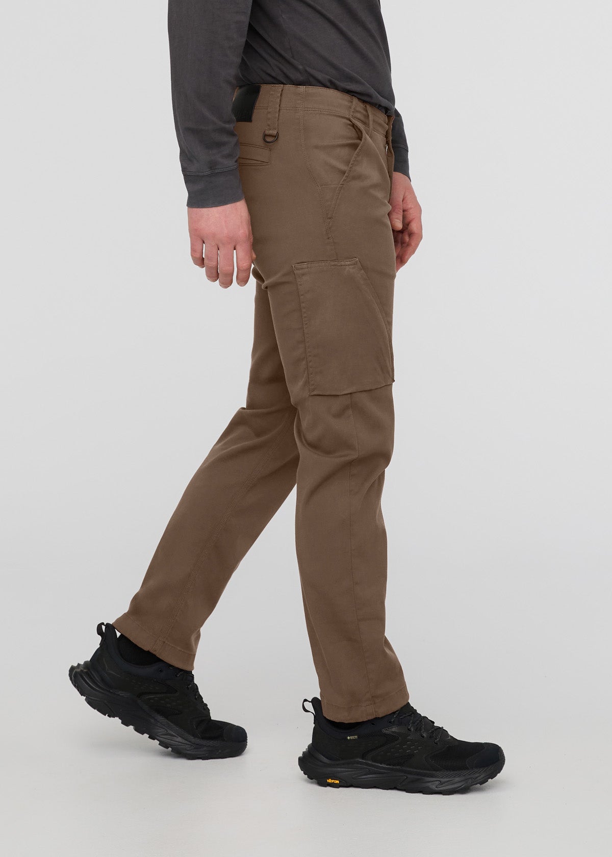 men&#39;s relaxed brown water resistant cargo pant side