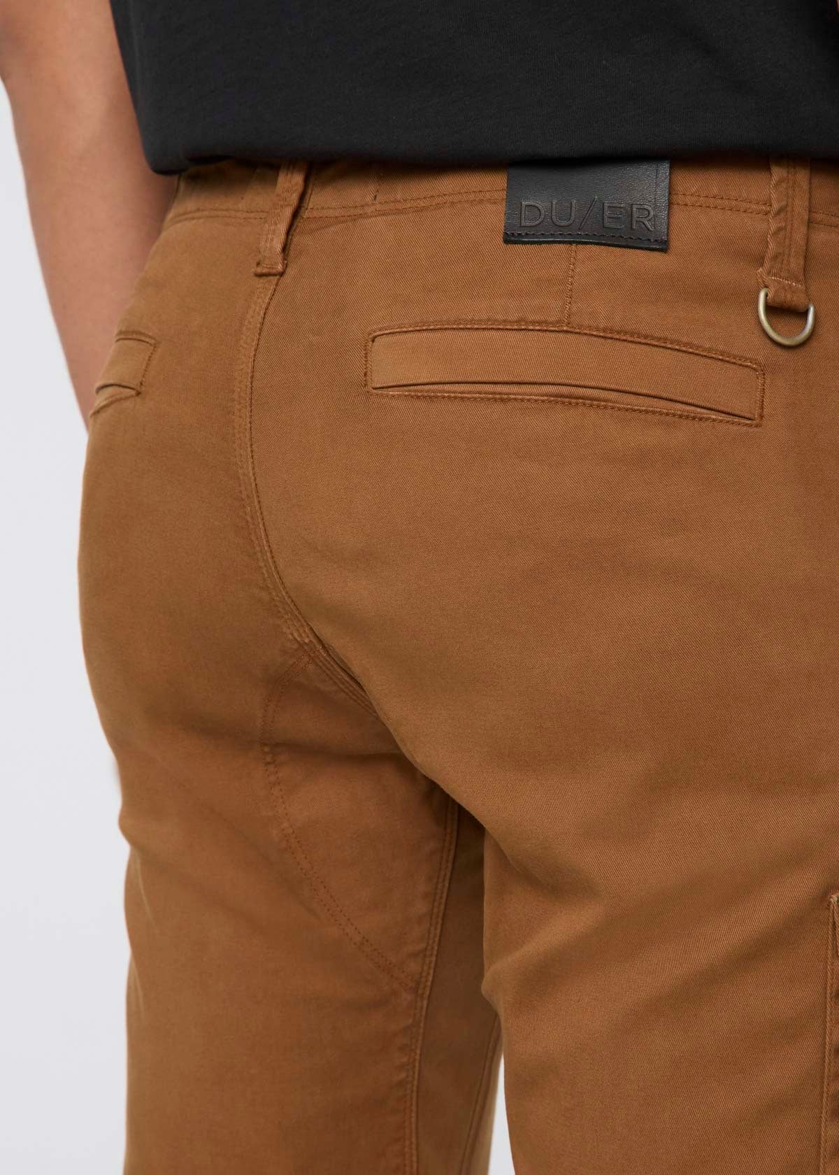 Men's Harvest Relaxed Water Resistant Cargo pant back detail