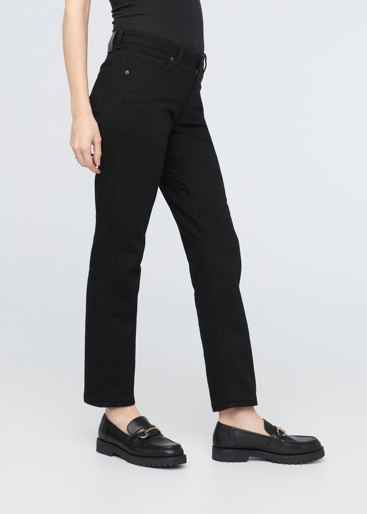 Performance Denim Girlfriend Jean Black