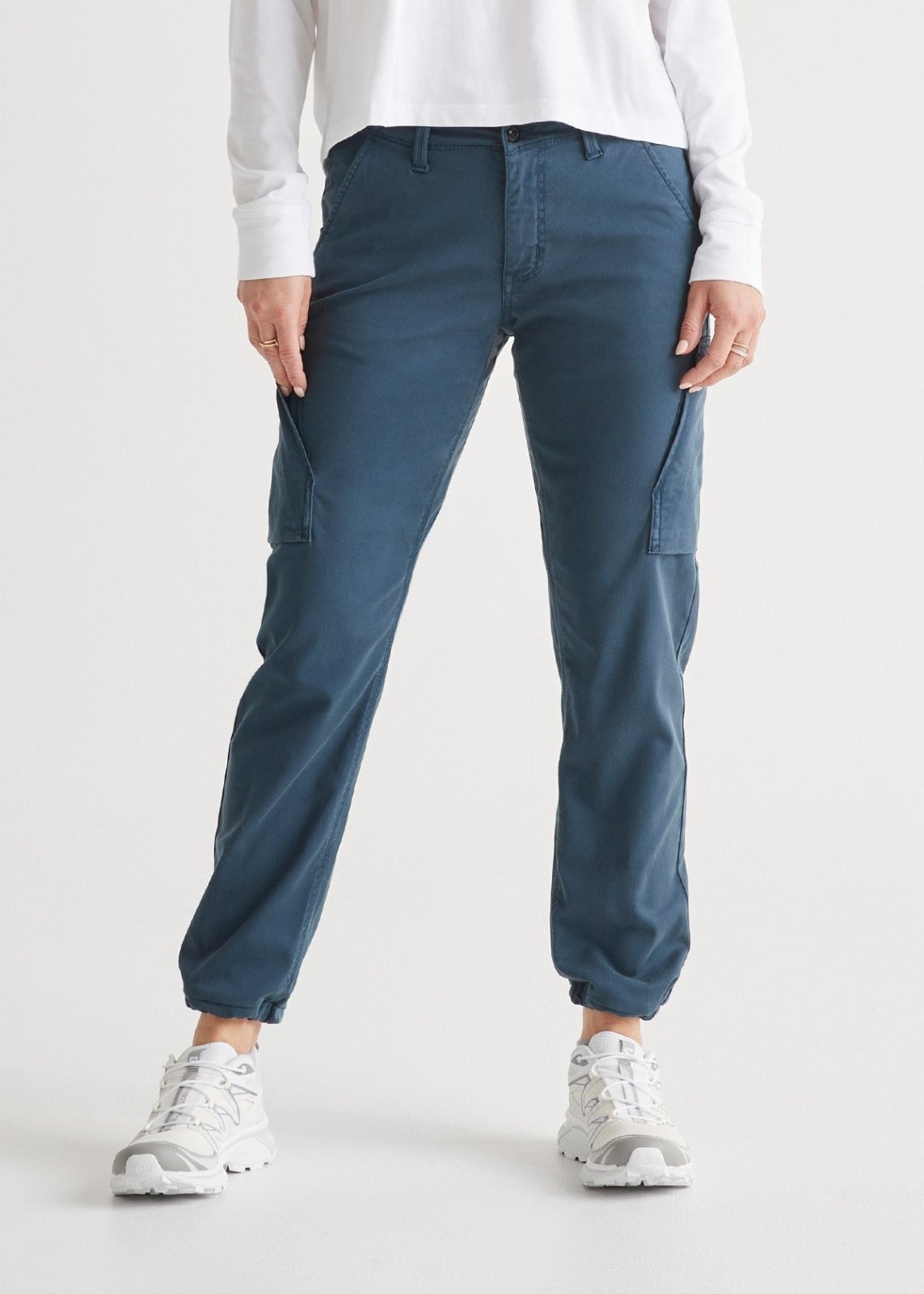 Women's Straight Fit