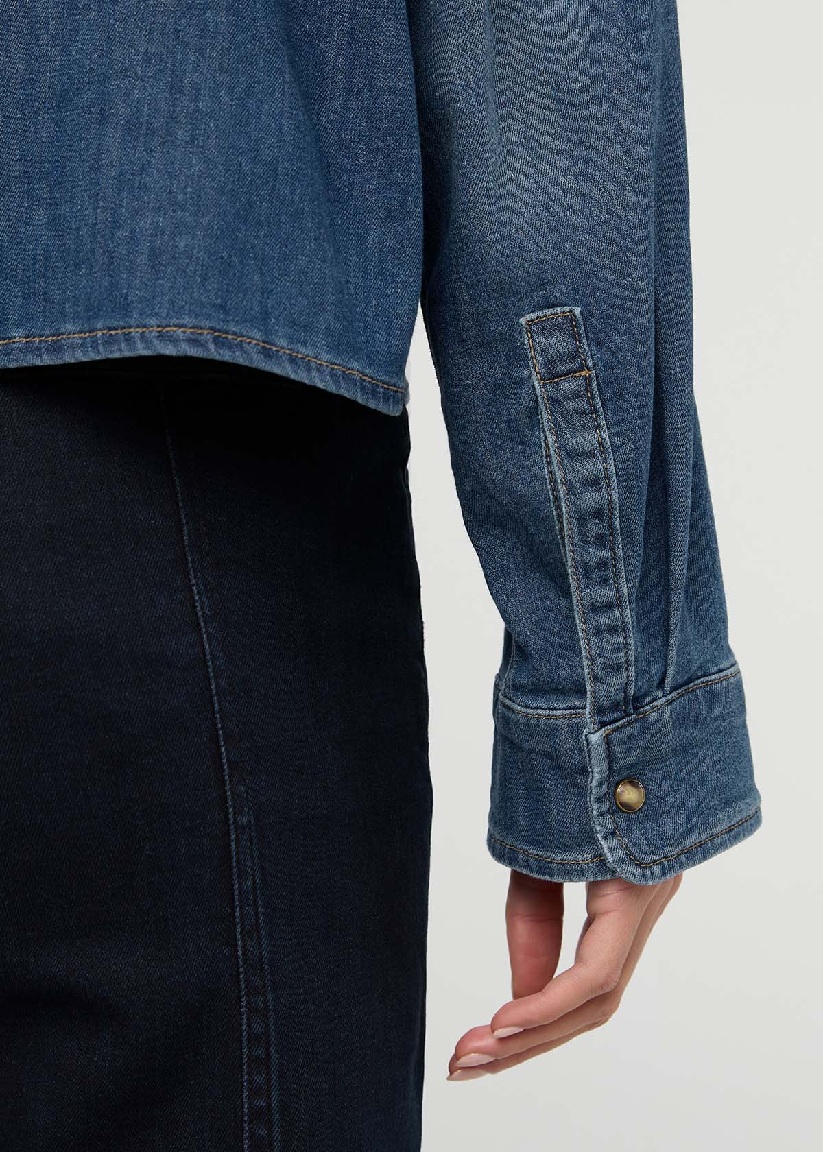 Performance Denim Lite Boxy Shirt - Mesa | DUER